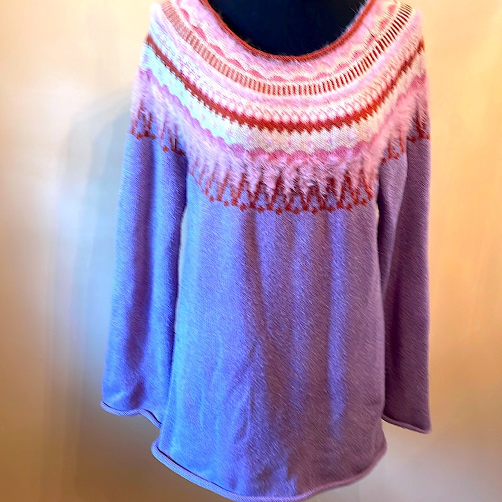 Beautiful lavender and pink sweater.